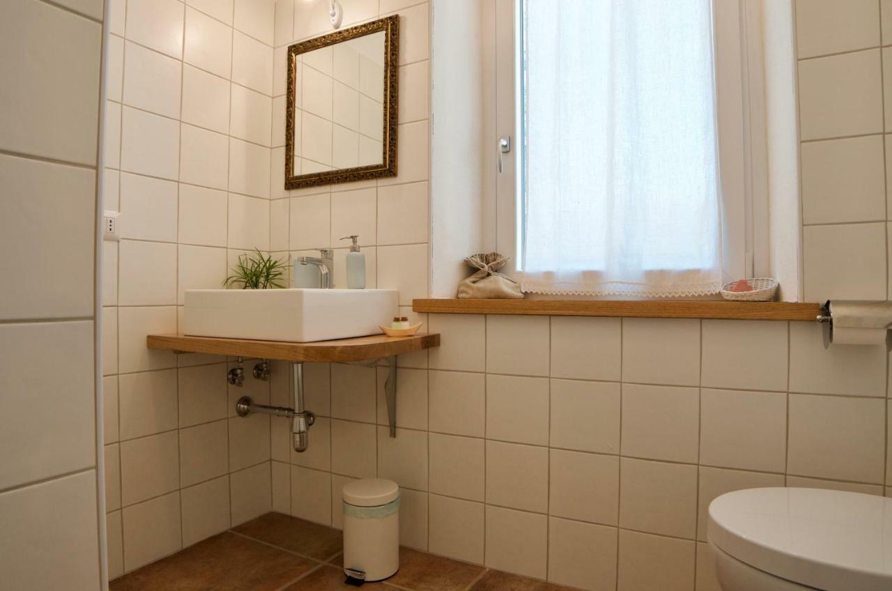 Вилла Casale Del Gelso Дженцано-ди-Рома Экстерьер фото